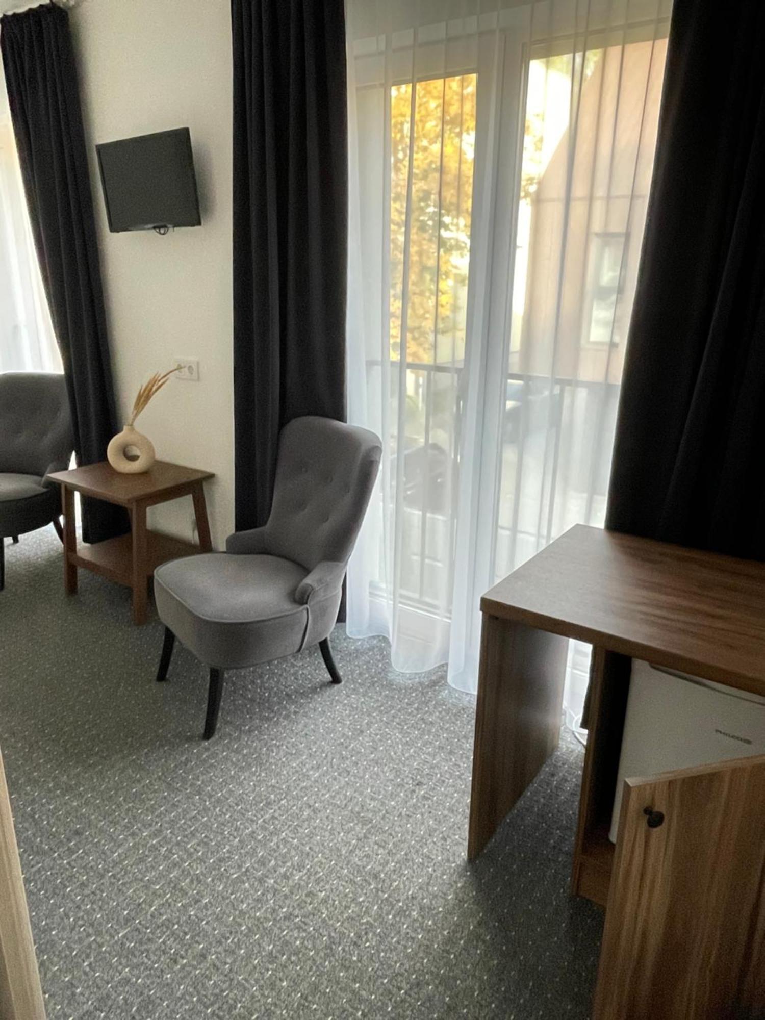 Izabeles Apartamentai Połąga Zewnętrze zdjęcie