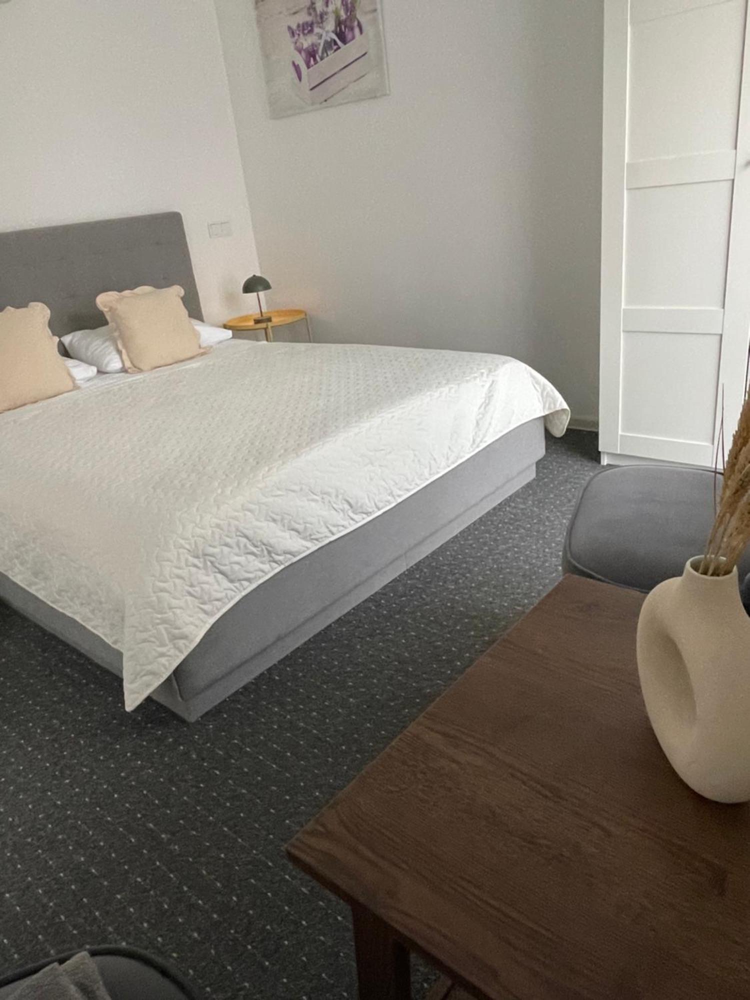 Izabeles Apartamentai Połąga Zewnętrze zdjęcie